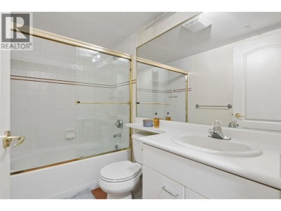 7380 ELMBRIDGE Way | Richmond British Columbia | Slide Image Sixteen