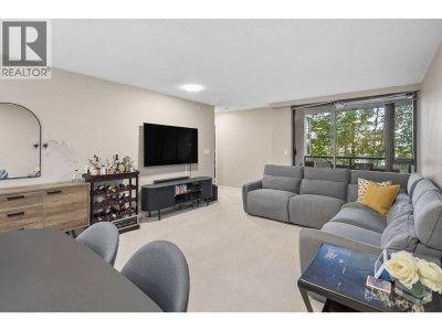 7380 ELMBRIDGE Way | Richmond British Columbia | Slide Image Five