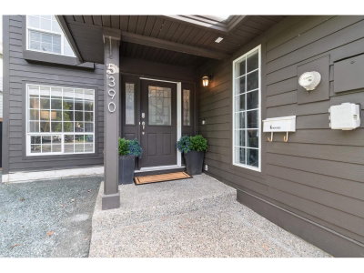 5390 WESTWOOD Drive | Chilliwack British Columbia | Slide Image Three
