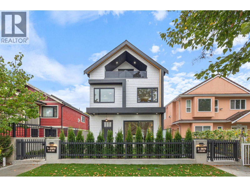 2070 26TH Avenue Vancouver British Columbia, V5N 2W4 - 3 Bedrooms Condo For Sale