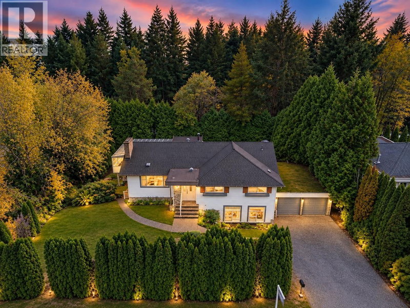 4380 WOODCREST Road West Vancouver British Columbia, V7S 2W1 - 6 Bedrooms Home For Sale