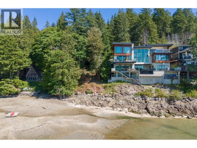 4855 BELCARRA BAY Road | Port Moody British Columbia | Slide Image Four