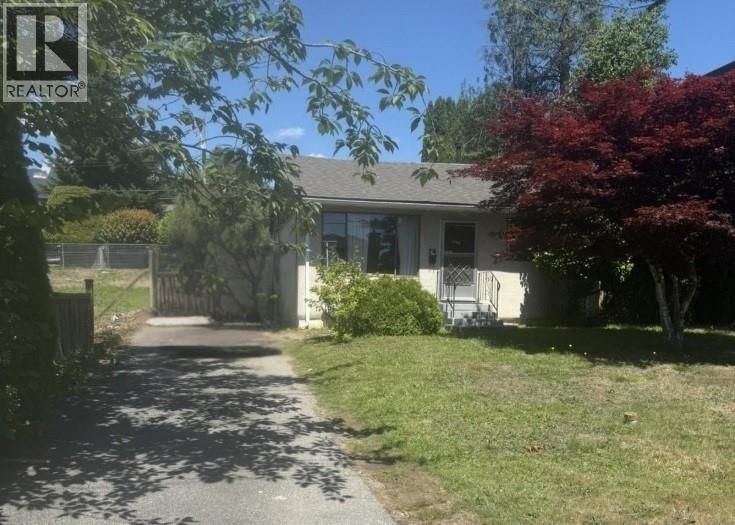 446 16TH Street North Vancouver British Columbia, V7L 2T5 - 1 Bedroom Home For Sale