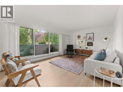 391 7TH Avenue | Vancouver British Columbia | Slide Image Two