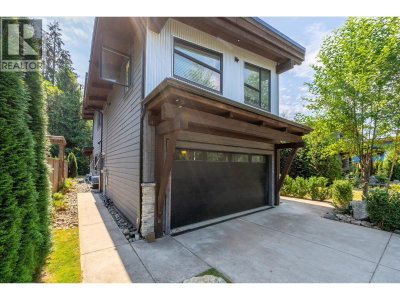 3324 MAMQUAM Road | Squamish British Columbia | Slide Image Thirty-seven