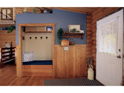 495 JACKPINE Road | 150 Mile House British Columbia | Slide Image Eight