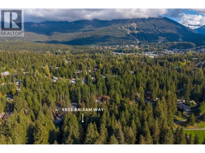 6533 BALSAM Way | Whistler British Columbia | Slide Image Twenty-five