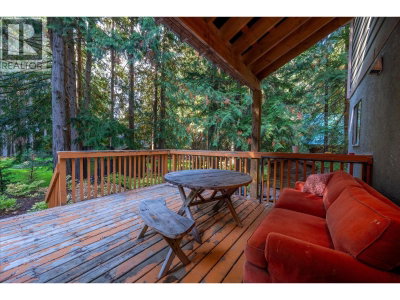 6533 BALSAM Way | Whistler British Columbia | Slide Image Eight