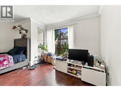 830 7TH Avenue | Vancouver British Columbia | Slide Image Fifteen