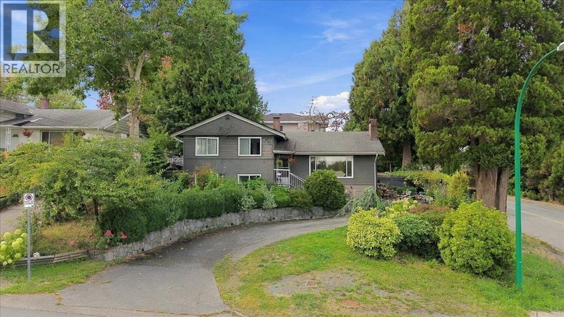 6009 ELGIN Avenue Burnaby British Columbia, V5H 3S3 - 5 Bedrooms Home For Sale