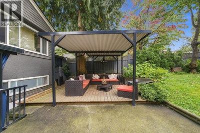 6009 ELGIN Avenue | Burnaby British Columbia | Slide Image Thirteen