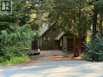 8232 ALPINE Way | Whistler British Columbia | Slide Image Five