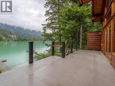 9297 LAKESHORE Drive | Whistler British Columbia | Slide Image Seventeen