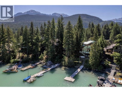 9297 LAKESHORE Drive | Whistler British Columbia | Slide Image Five
