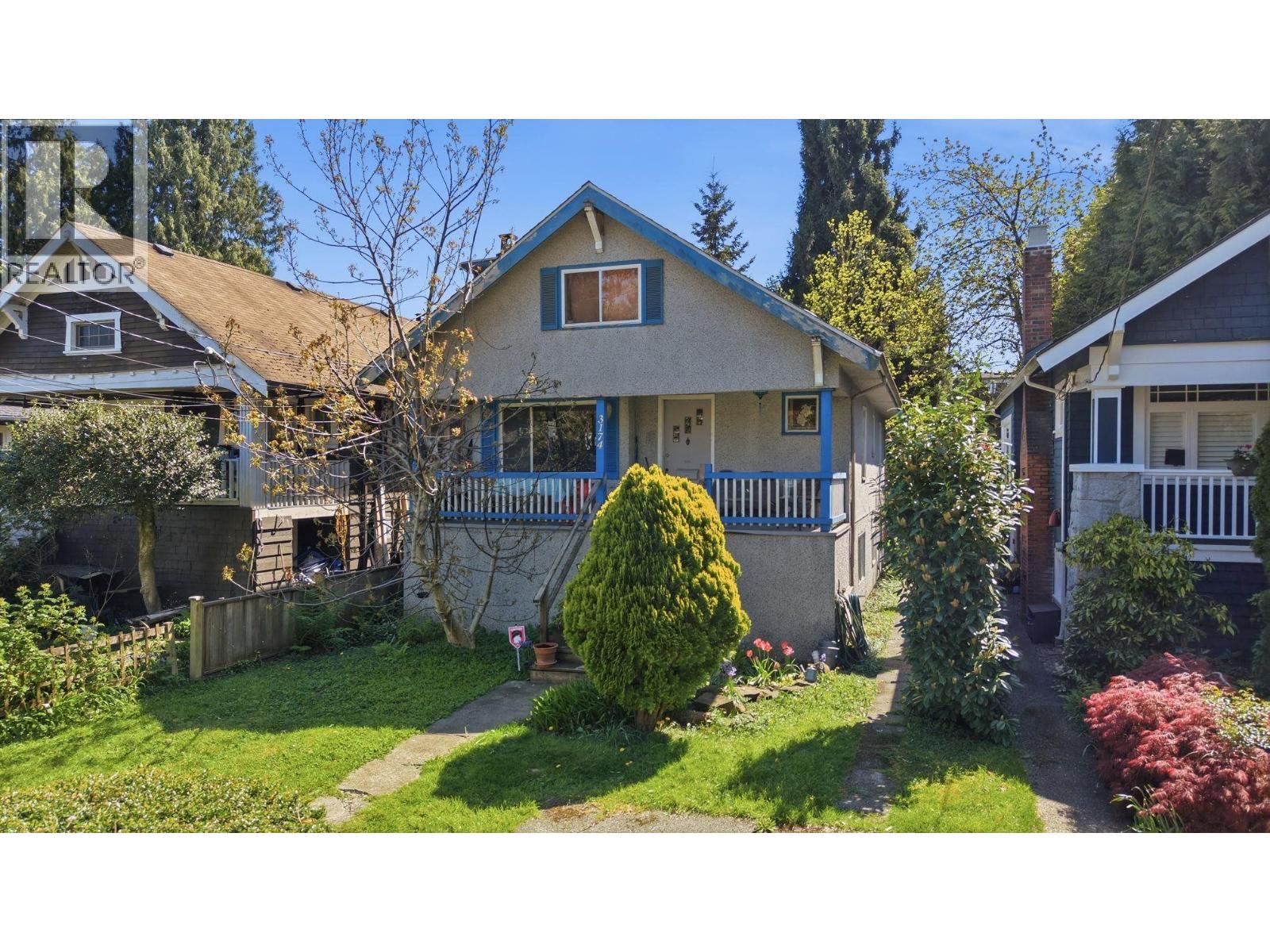 3174 5TH Avenue, Vancouver, British Columbia V6K 1V2
