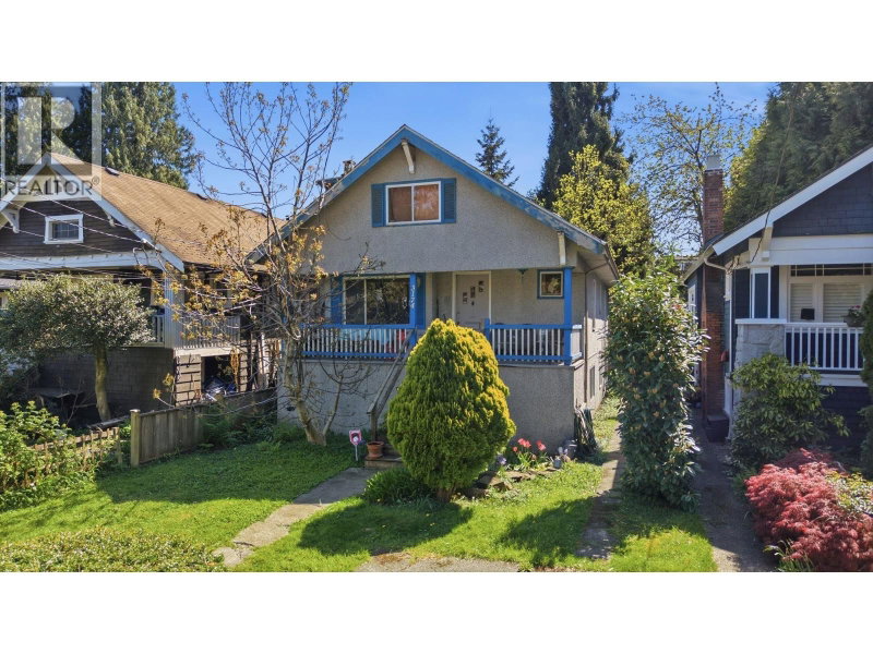 3174 5TH Avenue Vancouver British Columbia, V6K 1V2 - 6 Bedrooms Home For Sale