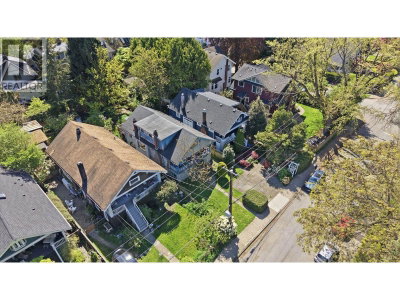3174 5TH Avenue | Vancouver British Columbia | Slide Image Thirteen