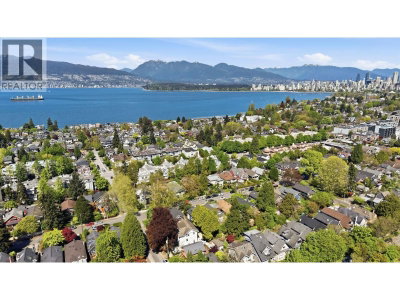 3174 5TH Avenue | Vancouver British Columbia | Slide Image Five