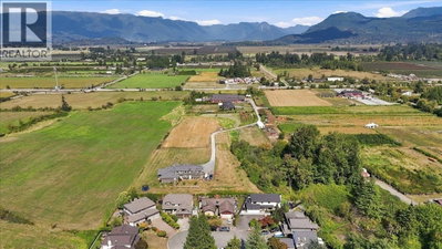 12461 MEADOW BROOK Place | Maple Ridge British Columbia | Slide Image Thirty-one