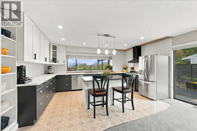 12461 MEADOW BROOK Place | Maple Ridge British Columbia | Slide Image Nine
