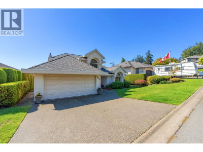 336 ROSEHILL Wynd | Tsawwassen British Columbia | Slide Image Two
