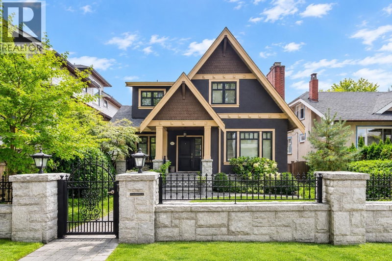 2851 38TH Avenue Vancouver British Columbia, V6N 2W8 - 5 Bedrooms Home For Sale