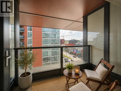209 7TH Avenue | Vancouver British Columbia | Slide Image Nine