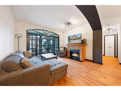 33485 SOUTH FRASER Way | Abbotsford British Columbia | Slide Image Ten