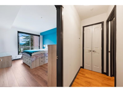 33485 SOUTH FRASER Way | Abbotsford British Columbia | Slide Image Nineteen