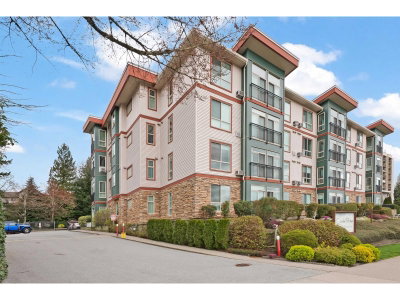 33485 SOUTH FRASER Way | Abbotsford British Columbia | Slide Image Twenty-five