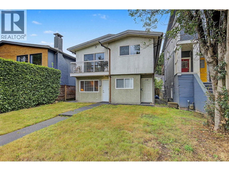 132-134 12TH Avenue Vancouver British Columbia, V5Y 1T7 - 6 Bedrooms Home For Sale