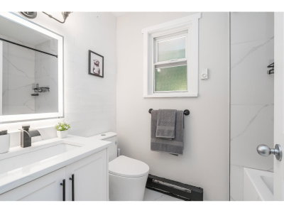 34898 LABURNUM Avenue | Abbotsford British Columbia | Slide Image Seventeen
