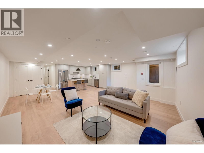 6136 IRMIN Street Burnaby British Columbia, V5J 1Z1 - 3 Bedrooms Condo For Sale