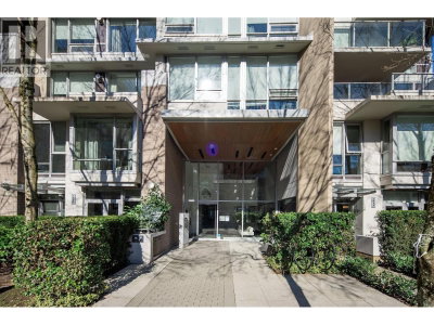 1675 8 Avenue | Vancouver British Columbia | Slide Image Two