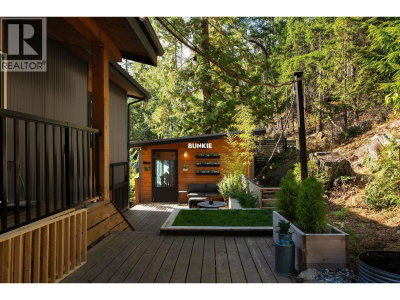 955 WINDJAMMER Road | Bowen Island British Columbia | Slide Image Twenty-five