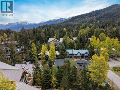2242 ASPEN Drive | Whistler British Columbia | Slide Image Thirty-nine