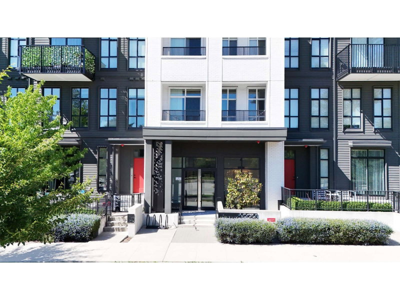 13963 105 Boulevard Surrey British Columbia, V3T 0M9 - 2 Bedrooms Condo For Sale