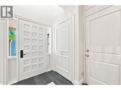 4245 NAUTILUS Close | Vancouver British Columbia | Slide Image Twenty