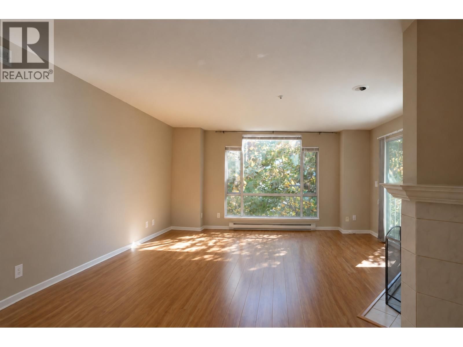 213 - 19122 122ND AVENUE Image 3