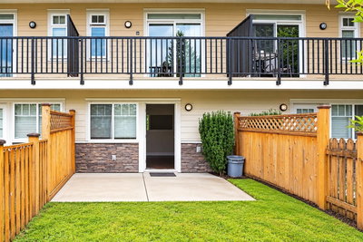 6383 140 Street | Surrey British Columbia | Slide Image Ten