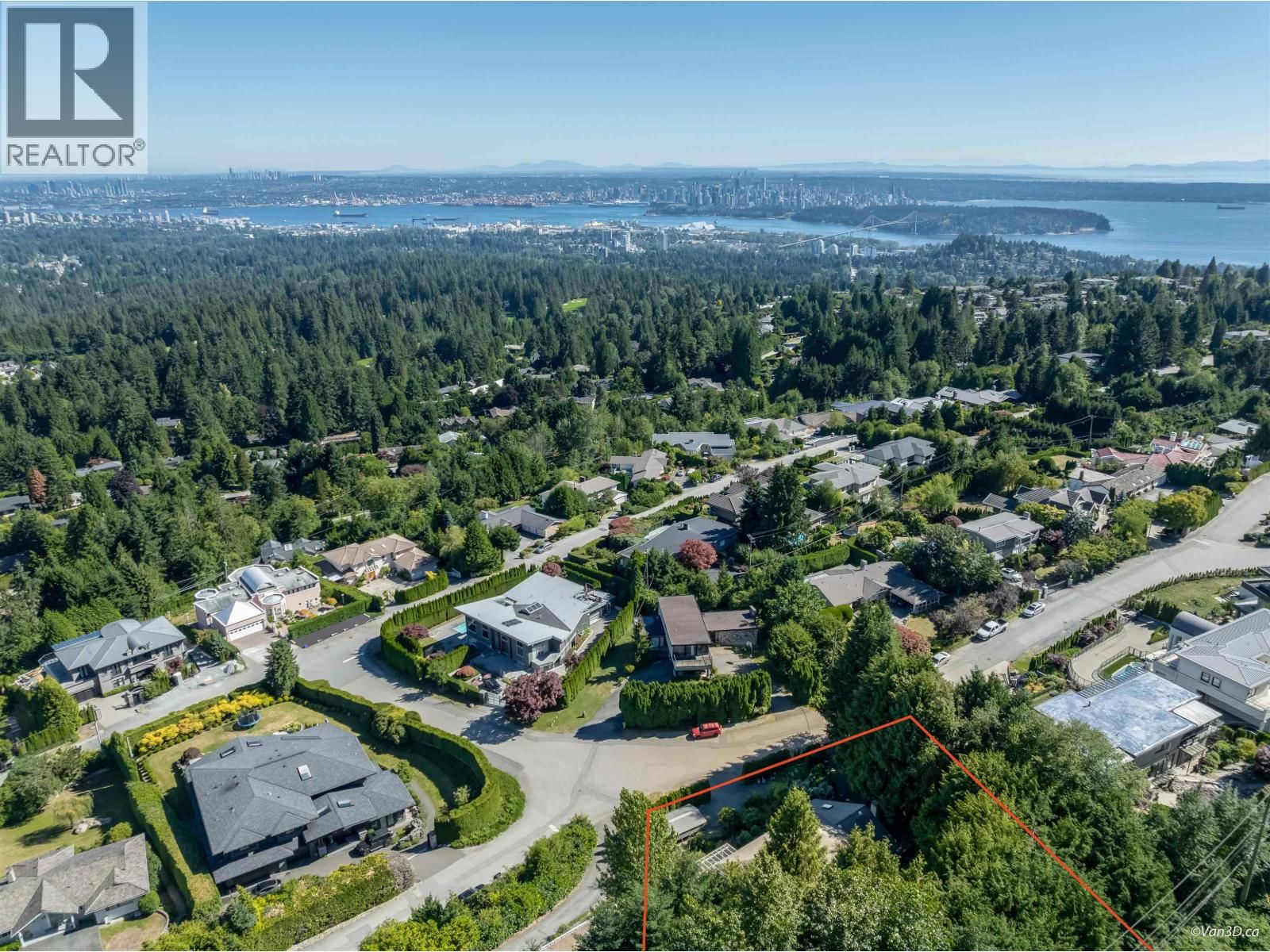661 ANDOVER Crescent, West Vancouver, British Columbia V7S 1Y4