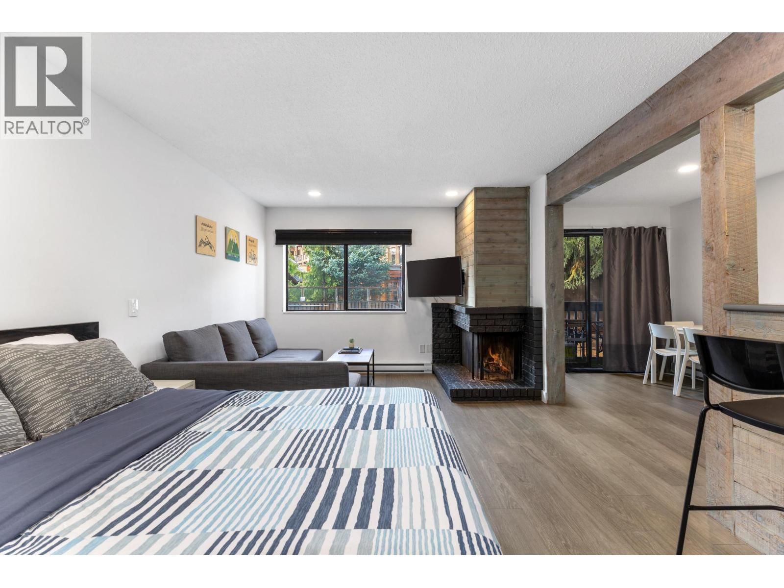 104 2129 LAKE PLACID Road property photo