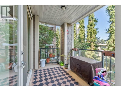 255 ROSS Drive | New Westminster British Columbia | Slide Image Twenty-eight