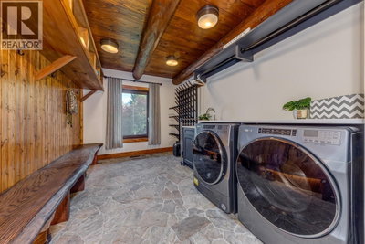 6403 ST ANDREW'S Way | Whistler British Columbia | Slide Image Twenty-four