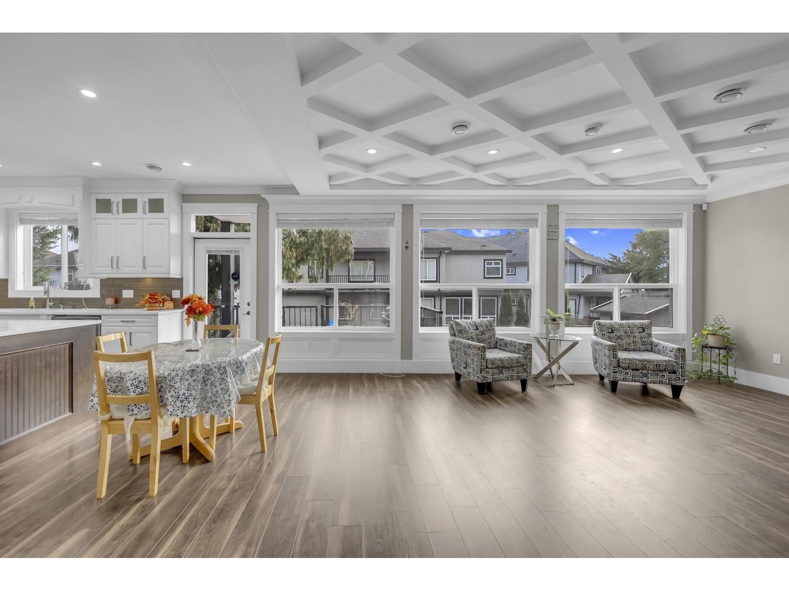 15648 82 AVENUE Image 3