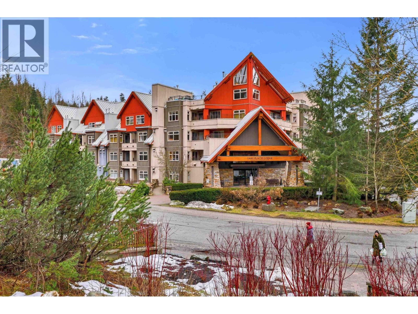 207 2050 LAKE PLACID Road property photo