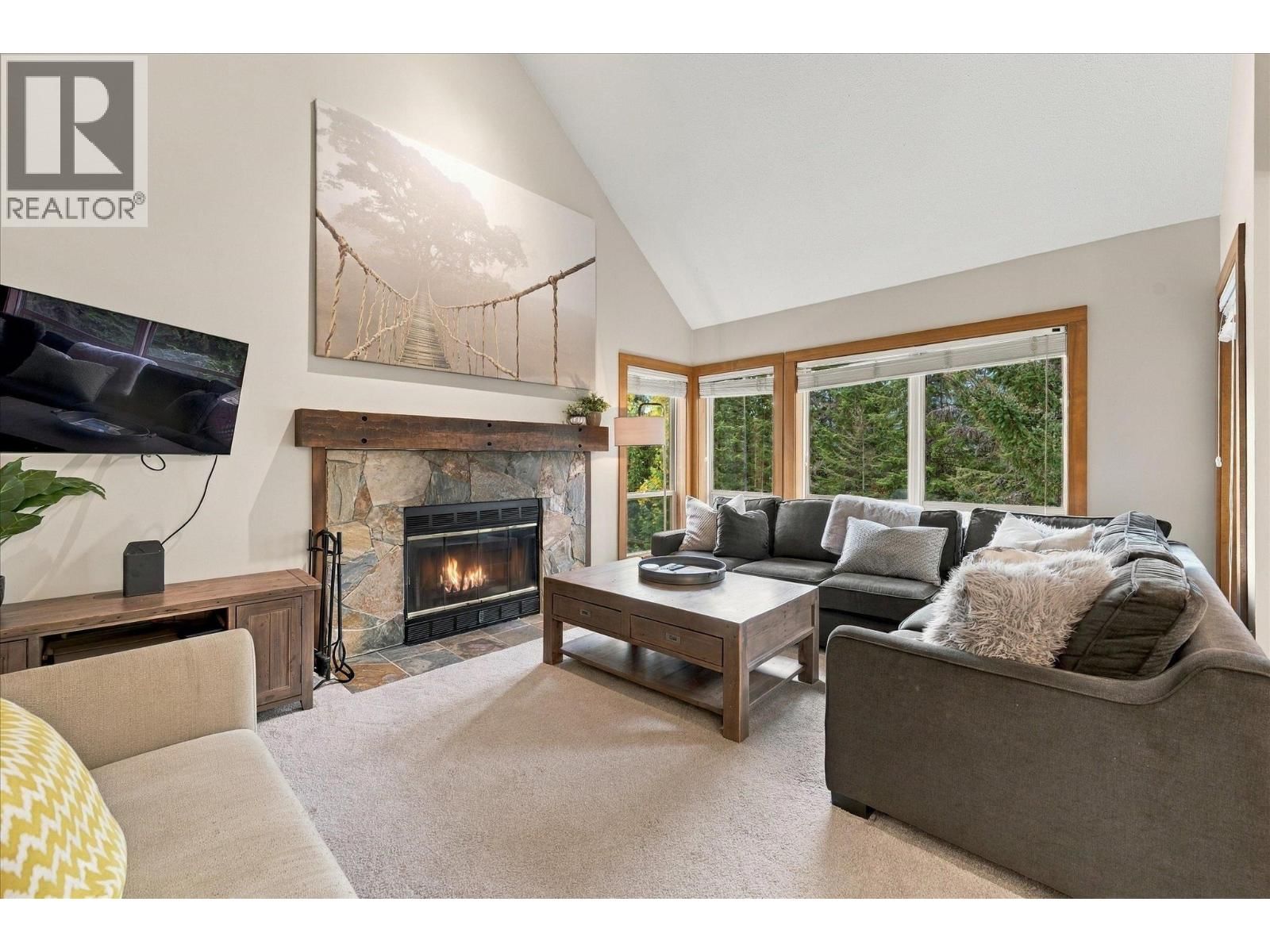 25 4891 PAINTED CLIFF Road property photo