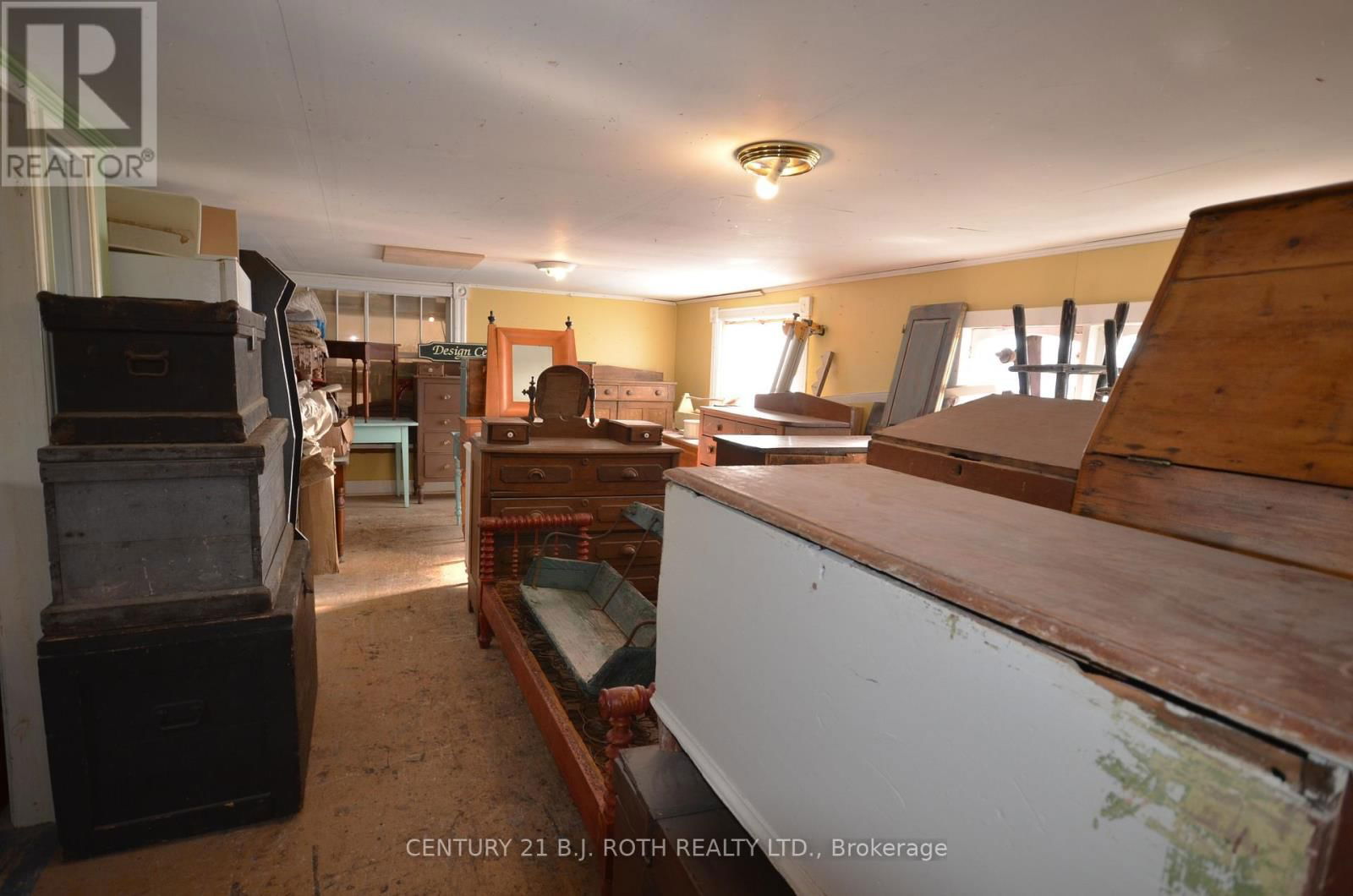 3418 PENETANGUISHENE ROAD Image 35