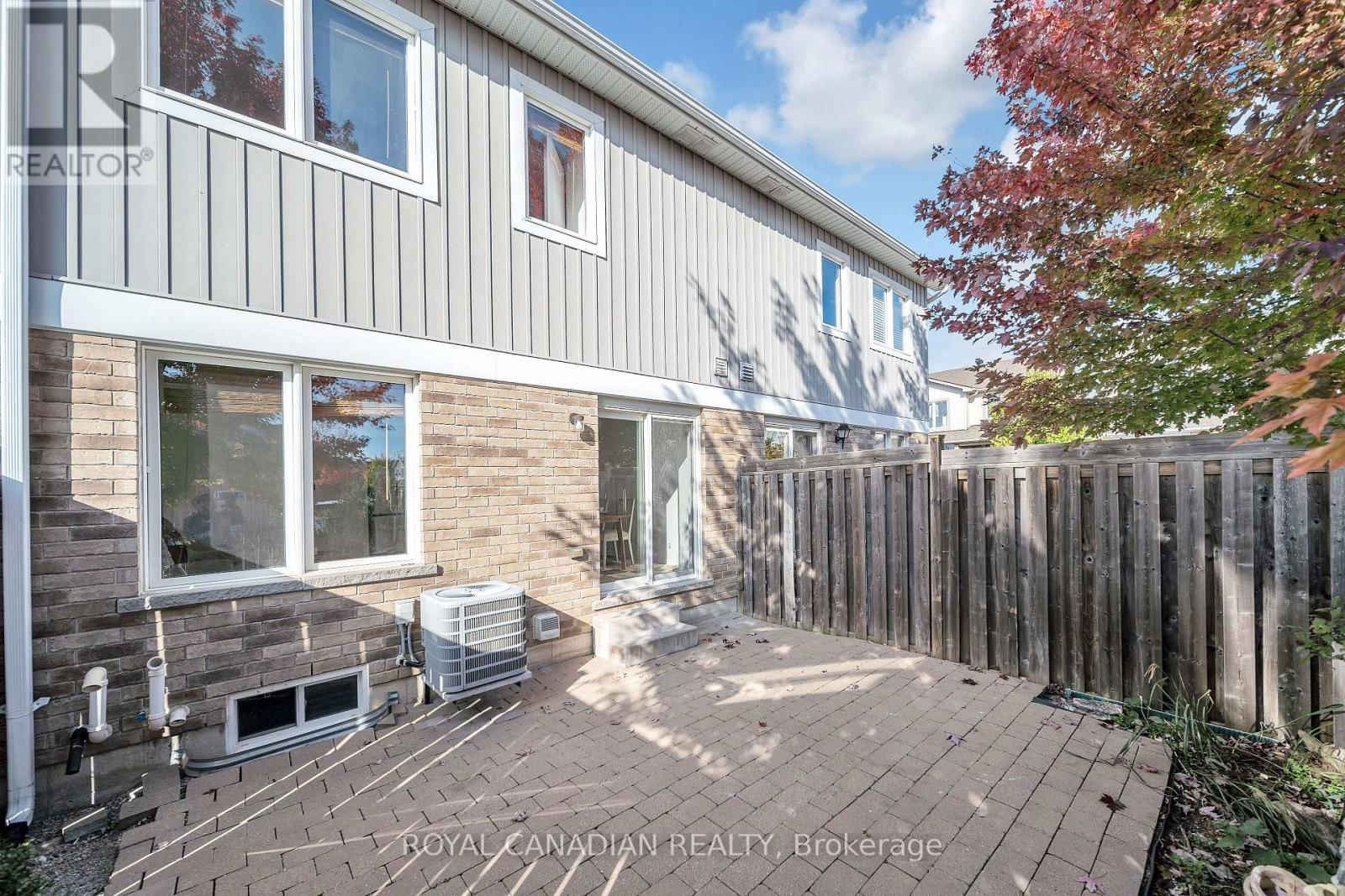 14 - 75 PRINCE WILLIAM WAY E Image 31