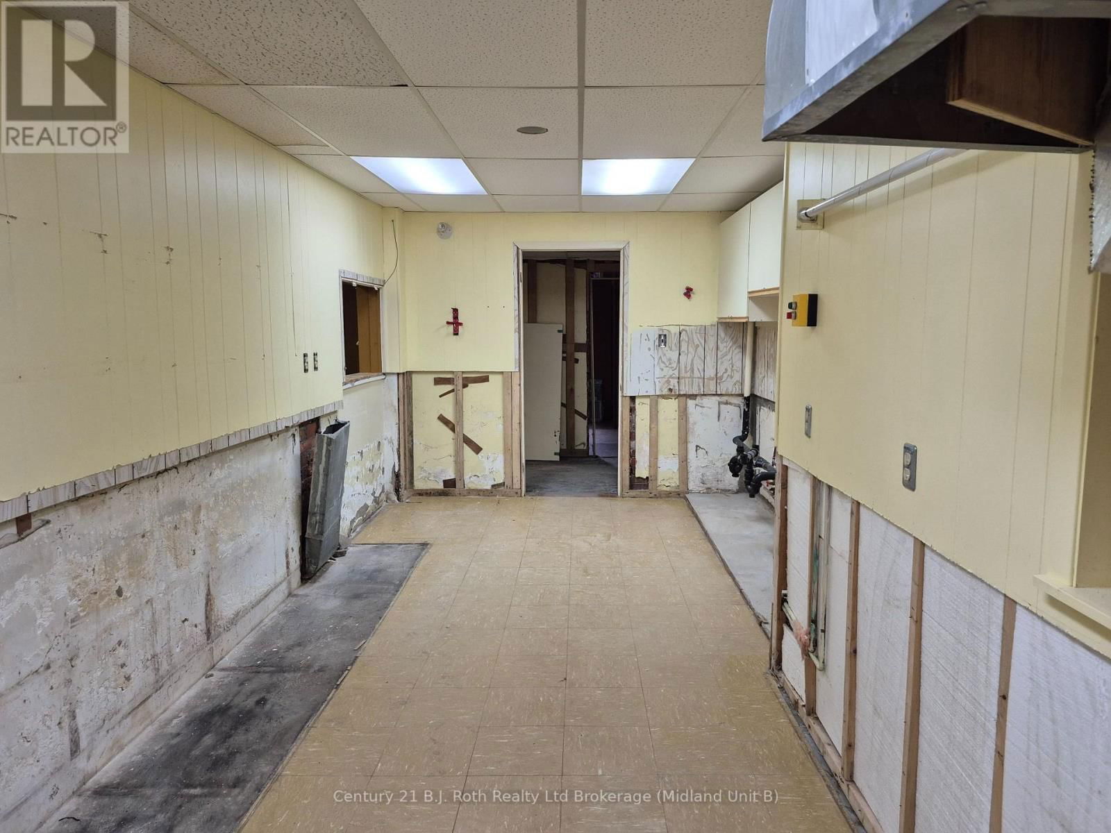 396 ASSINIBOIA STREET Image 36